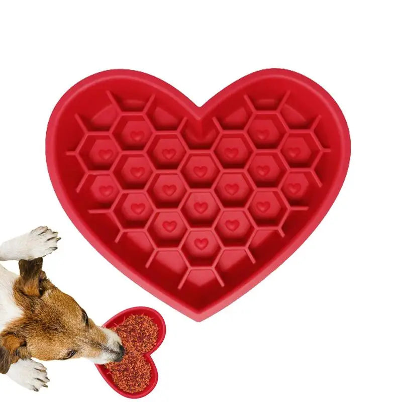 Slow Feeder Silicone Cat/Dog Bowl Heart Shape Feeder Non-Slip Design Anti-Choking With Suction Cups