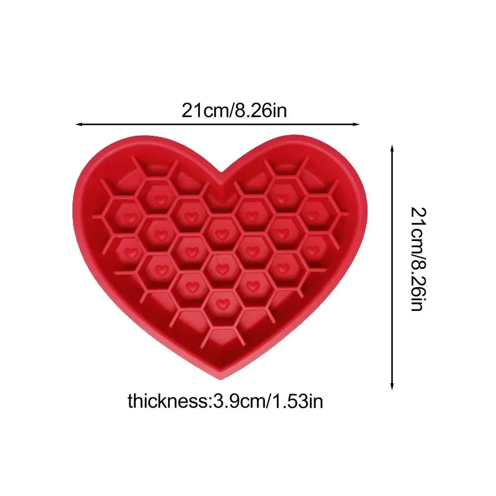 Slow Feeder Silicone Cat/Dog Bowl Heart Shape Feeder Non-Slip Design Anti-Choking With Suction Cups